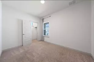 10805 Meris Ln, Austin, TX 78754 - Photo 16