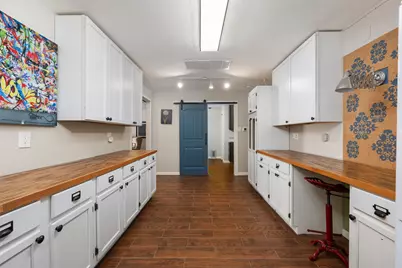 6501 County Road 239, Jarrell, TX 76537 - Photo 20
