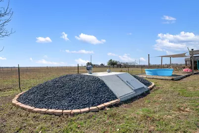 6501 County Road 239, Jarrell, TX 76537 - Photo 34