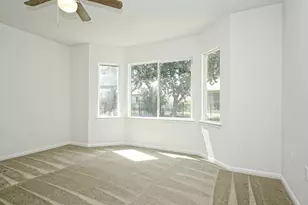 708 Texas Dr, Georgetown, TX 78633 - Photo 14