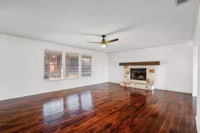 1801 Brokenshoe Cove, Round Rock, TX 78681 - Photo 6