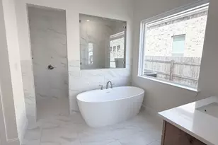 221 Medallion St, Liberty Hill, TX 78642 - Photo 12