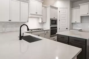 3917 Melody Rd, Lockhart, TX 78644 - Photo 4