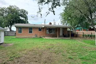 306 E Wonsley Dr, Austin, TX 78753 - Photo 8