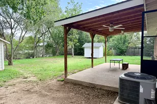 306 E Wonsley Dr, Austin, TX 78753 - Photo 10