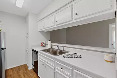 10616 Mellow Meadows Drive #9D, Austin, TX 78750 - Photo 8