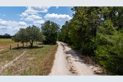 2210 Hermis Road, Schulenburg, TX 78956 - Photo 14