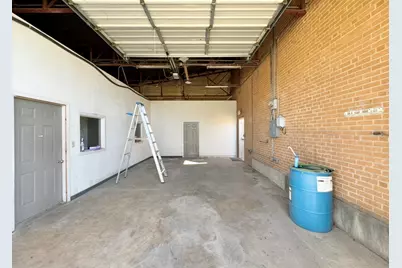 205 S Main Street #A, Elgin, TX 78621 - Photo 4