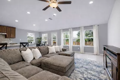 20400 Bear Road, Lago Vista, TX 78645 - Photo 14