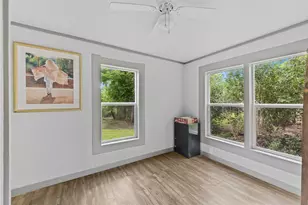 604 Burkett St, Taylor, TX 76574 - Photo 12