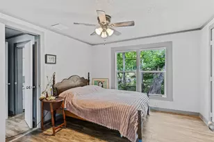 604 Burkett St, Taylor, TX 76574 - Photo 10