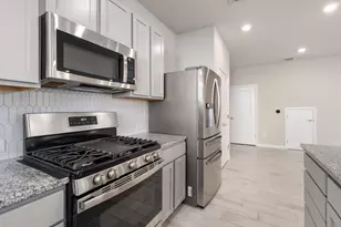 9015 Cattle Baron Path, Austin, TX 78747 - Photo 12