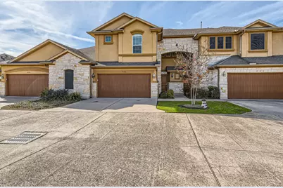 2210 Onion Creek Parkway #402, Austin, TX 78747 - Photo 2