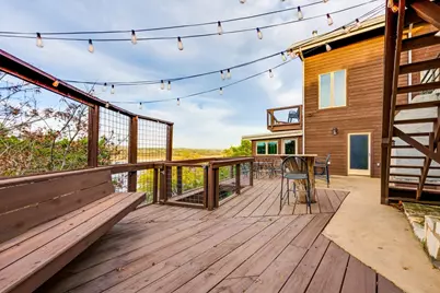 21008 W Lakeshore Drive, Spicewood, TX 78669 - Photo 38