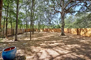2013 Amur Dr, Austin, TX 78745 - Photo 26
