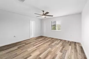 1428 Poppy Seed Ln, Austin, TX 78741 - Photo 10