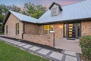 503 Elm St, Bastrop, TX 78602 - Photo 24
