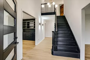 503 Elm St, Bastrop, TX 78602 - Photo 8