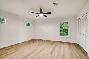 503 Elm St, Bastrop, TX 78602 - Photo 16