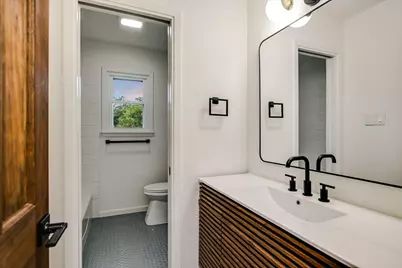 503 Elm Street, Bastrop, TX 78602 - Photo 18