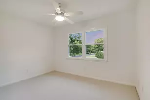 503 Elm St, Bastrop, TX 78602 - Photo 20