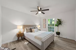 7002 Teaberry Dr, Austin, TX 78745 - Photo 14