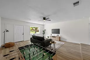 7002 Teaberry Dr, Austin, TX 78745 - Photo 20