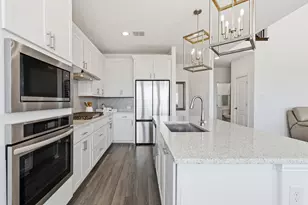 316 Clearlake Dr, Hutto, TX 78634 - Photo 28