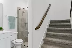 316 Clearlake Dr, Hutto, TX 78634 - Photo 14