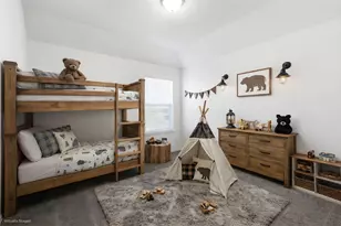 316 Clearlake Dr, Hutto, TX 78634 - Photo 16