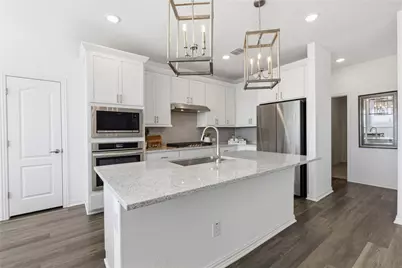 316 Clearlake Drive, Hutto, TX 78634 - Photo 6