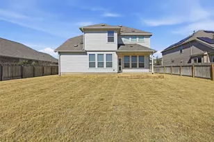 316 Clearlake Dr, Hutto, TX 78634 - Photo 32