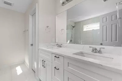 11116 Jim Thorpe Lane, Austin, TX 78748 - Photo 14