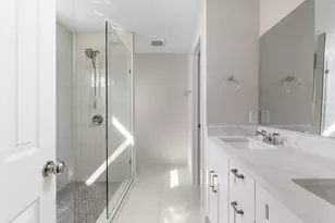 11116 Jim Thorpe Ln, Austin, TX 78748 - Photo 12