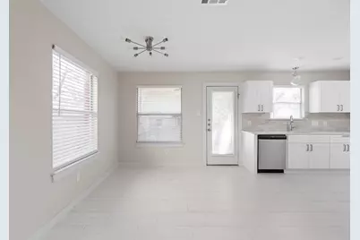 11116 Jim Thorpe Lane, Austin, TX 78748 - Photo 6