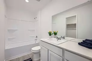 206 Sambre St, Kyle, TX 78640 - Photo 6