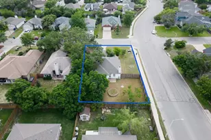 1000 Moon Glow Dr, Leander, TX 78641 - Photo 4