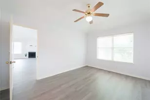 1000 Moon Glow Dr, Leander, TX 78641 - Photo 14