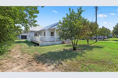 633 Academy Street, Blanco, TX 78606 - Photo 18