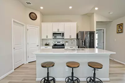 608 Carol Drive, Hutto, TX 78634 - Photo 14