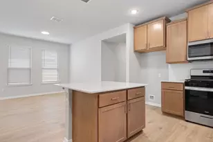 132 Condesa St, Kyle, TX 78640 - Photo 12