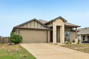109 San Bernard Trl, Hutto, TX 78634 - Photo 2