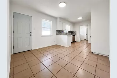 803 W 25th Street, Cameron, TX 76520 - Photo 10