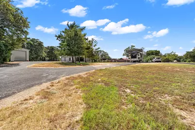 206 22 Hills Road, Gause, TX 77857 - Photo 2