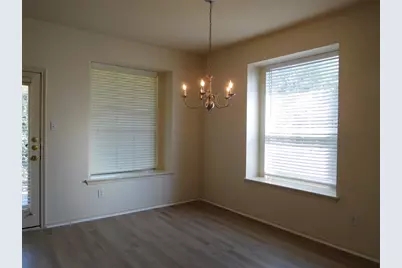 911 Middle Brook Drive, Leander, TX 78641 - Photo 10