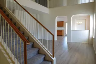 911 Middle Brook Dr, Leander, TX 78641 - Photo 4