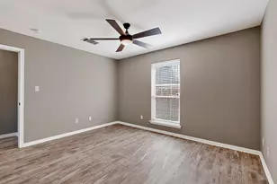 21200 High Dr, Lago Vista, TX 78645 - Photo 24