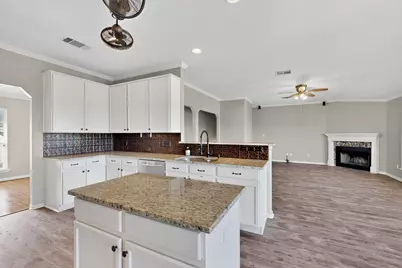 21200 High Drive, Lago Vista, TX 78645 - Photo 14