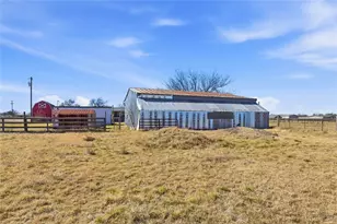 100 Prairie Dr, Jarrell, TX 76537 - Photo 28