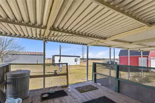 100 Prairie Dr, Jarrell, TX 76537 - Photo 8